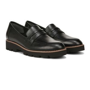 Vionic Cheryl II Lightweight Lug Loafer EUC 8.5